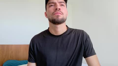 Snapshot of alextwunkk chatting on March 4, 7:20 pm Alex online show from March 4, 7:20 pm