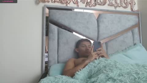 alex y luisa online show from January 14, 2:53 pm