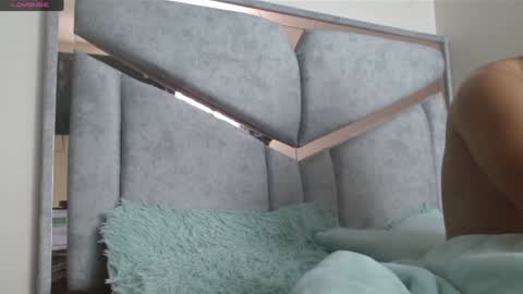 alex y luisa online show from January 25, 2:58 pm