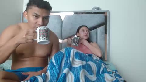 alex y luisa online show from November 29, 3:04 pm