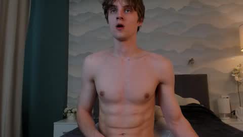 Snapshot of alexwexfor chatting on February 21, 2:29 pm Alex YOUR DREAM BOY online show from February 21, 2:29 pm