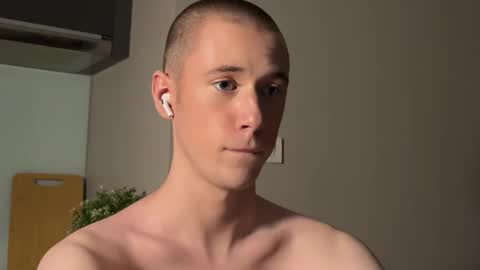 Snapshot of alexwos chatting on January 8, 9:10 am Alex online show from January 8, 9:10 am