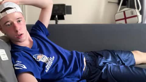 Snapshot of alexwos chatting on October 2, 5:25 am Alex online show from October 2, 5:25 am