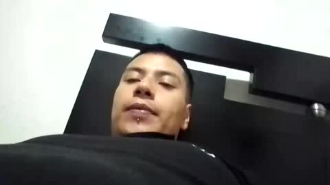 Snapshot of alexx669 chatting on November 10, 3:05 am alexx669 online show from November 10, 3:05 am