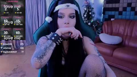 Snapshot of alexx_succubus chatting on December 24, 8:55 am Alexx Succubus online show from December 24, 8:55 am