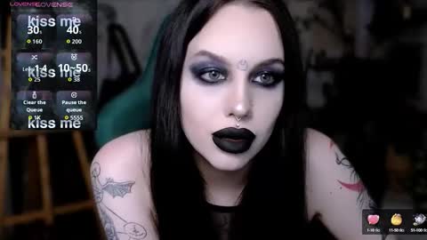 Snapshot of alexx_succubus chatting on September 19, 7:47 pm Alexx Succubus online show from September 19, 7:47 pm