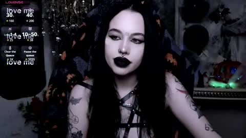 Snapshot of alexx_succubus chatting on October 23, 5:12 pm Alexx Succubus online show from October 23, 5:12 pm