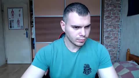 Snapshot of alexxgorilla chatting on March 1, 12:18 pm alexxgorilla online show from March 1, 12:18 pm