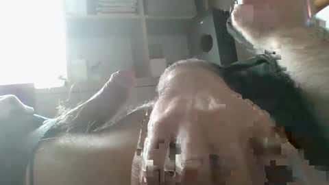 Snapshot of alexxro20 chatting on January 8, 7:55 am alexxro20 online show from January 8, 7:55 am