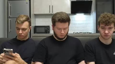 AlexDimaIgor online show from February 23, 9:01 pm