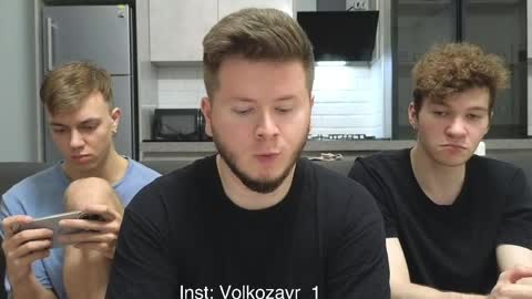 Snapshot of alexxx_d chatting on May 1, 8:46 pm AlexDimaIgor online show from May 1, 8:46 pm