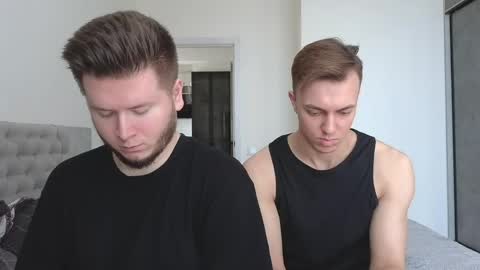 Snapshot of alexxx_d chatting on May 10, 9:03 am AlexDimaIgor online show from May 10, 9:03 am