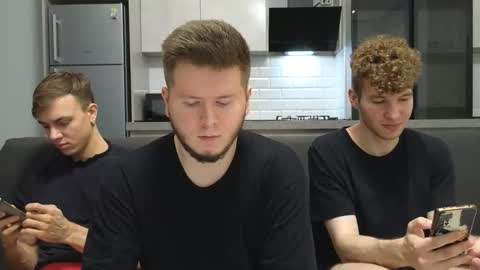 Snapshot of alexxx_d chatting on May 24, 8:58 pm AlexDimaIgor online show from May 24, 8:58 pm