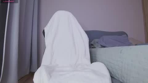 Snapshot of alexxxmachine chatting on November 20, 10:42 pm Alex freelance model instagram alex b229 online show from November 20, 10:42 pm