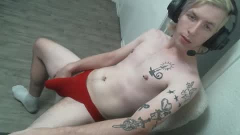 Alexxxmic online show from December 4, 4:48 pm