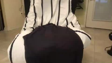 alexxy2 online show from June 13, 2:53 am