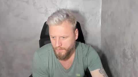 Snapshot of alexyno2020 chatting on February 19, 3:41 pm alexyno2022 ONLYFANS online show from February 19, 3:41 pm