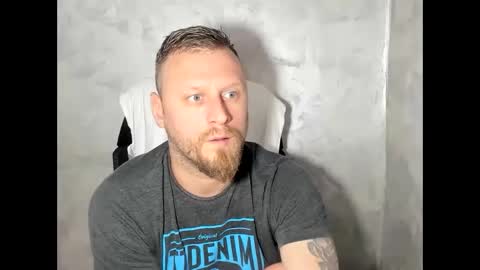 Snapshot of alexyno2020 chatting on May 2, 4:56 pm alexyno2022 ONLYFANS online show from May 2, 4:56 pm