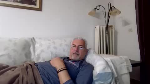 I wanna cum online show from March 27, 9:14 pm