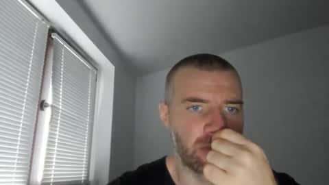 alfiesolomons87 online show from November 27, 8:27 am