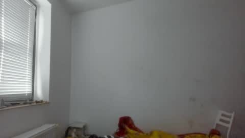 alfiesolomons87 online show from December 4, 8:56 am