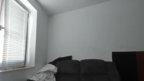 alfiesolomons87 online show from February 3, 9:47 am