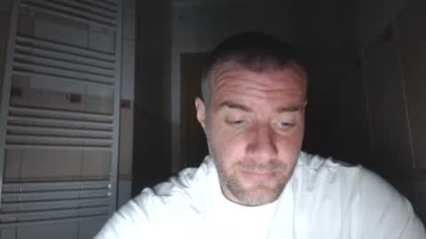 alfiesolomons87 online show from March 17, 6:00 pm