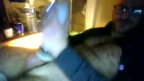 Snapshot of alfred151 chatting on March 25, 1:44 am Edgarrrdd1021 online show from March 25, 1:44 am