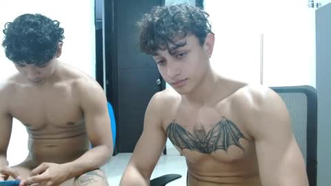 alfred_cantillo online show from May 8, 3:12 am