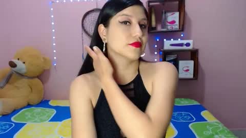 Snapshot of ali_squirt chatting on January 24, 10:19 pm alixia online show from January 24, 10:19 pm