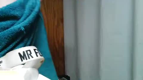 Snapshot of ali_tayler chatting on November 5, 7:14 pm ali_tayler online show from November 5, 7:14 pm