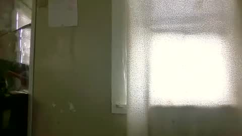 Snapshot of ali_tayler chatting on February 16, 3:19 pm ali_tayler online show from February 16, 3:19 pm