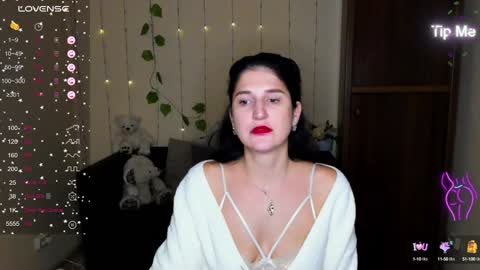 Alianna online show from January 21, 9:35 am