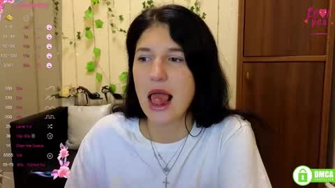 Alianna online show from September 17, 5:31 am