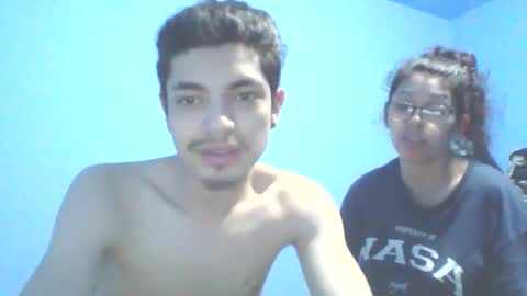 Snapshot of alibava22 chatting on March 7, 12:29 am alibava22 online show from March 7, 12:29 am