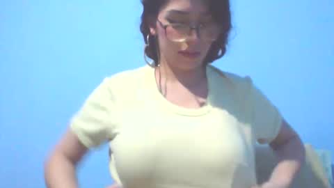 Snapshot of alibava22 chatting on March 26, 9:53 pm alibava22 online show from March 26, 9:53 pm