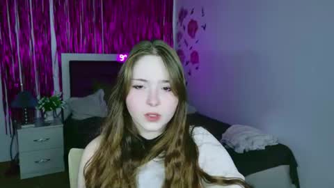 AlicaPeach online show from August 4, 10:07 am