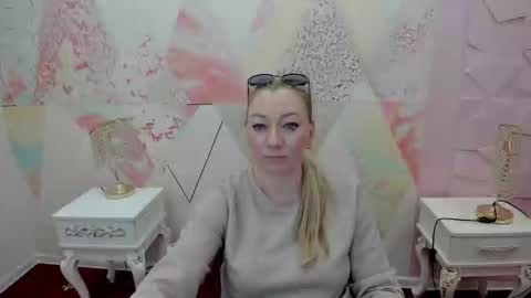 alice175 online show from April 24, 1:35 pm