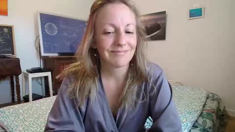 Alice online show from September 17, 7:43 am