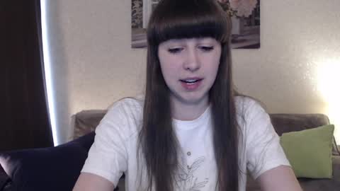 alice_59 online show from April 22, 10:17 am