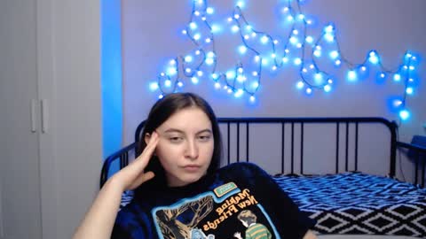 Snapshot of alice_________________________ chatting on December 2, 1:58 am Alice online show from December 2, 1:58 am