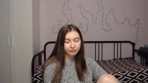 Alice online show from December 14, 5:36 pm