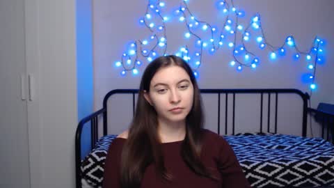 Snapshot of alice_________________________ chatting on December 27, 9:32 pm Alice online show from December 27, 9:32 pm