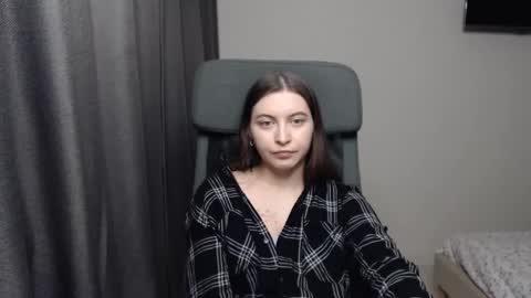 Snapshot of alice_________________________ chatting on February 9, 11:25 pm Alice online show from February 9, 11:25 pm