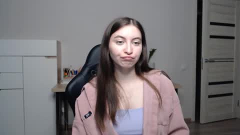 Alice online show from March 1, 9:48 pm