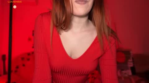 Snapshot of alice__madness chatting on December 1, 9:31 pm Alice online show from December 1, 9:31 pm