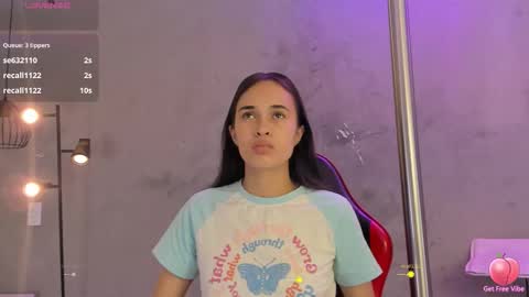 Snapshot of alice__susan chatting on March 15, 7:20 pm Alice Susan online show from March 15, 7:20 pm