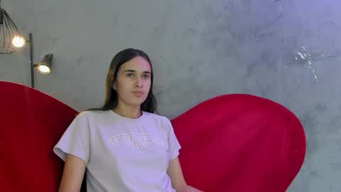 Snapshot of alice__susan chatting on April 10, 7:51 pm Alice Susan online show from April 10, 7:51 pm