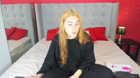 Alis online show from November 3, 3:35 pm