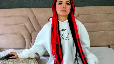 alice foxred online show from March 30, 12:39 pm